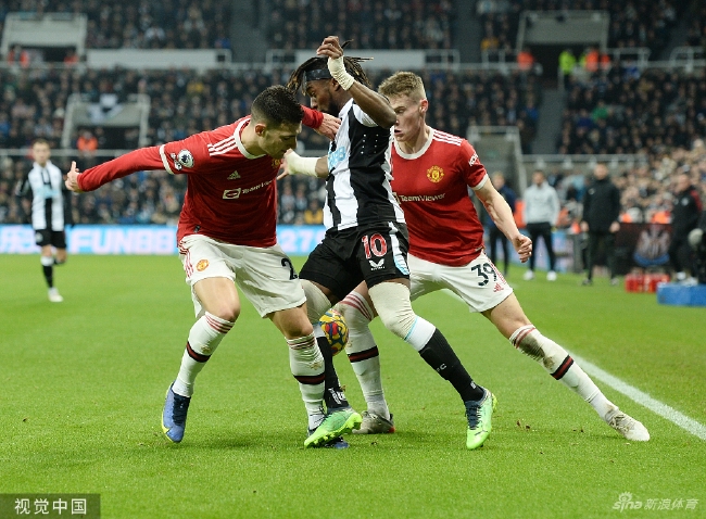  罗马门将神扑零封强敌  